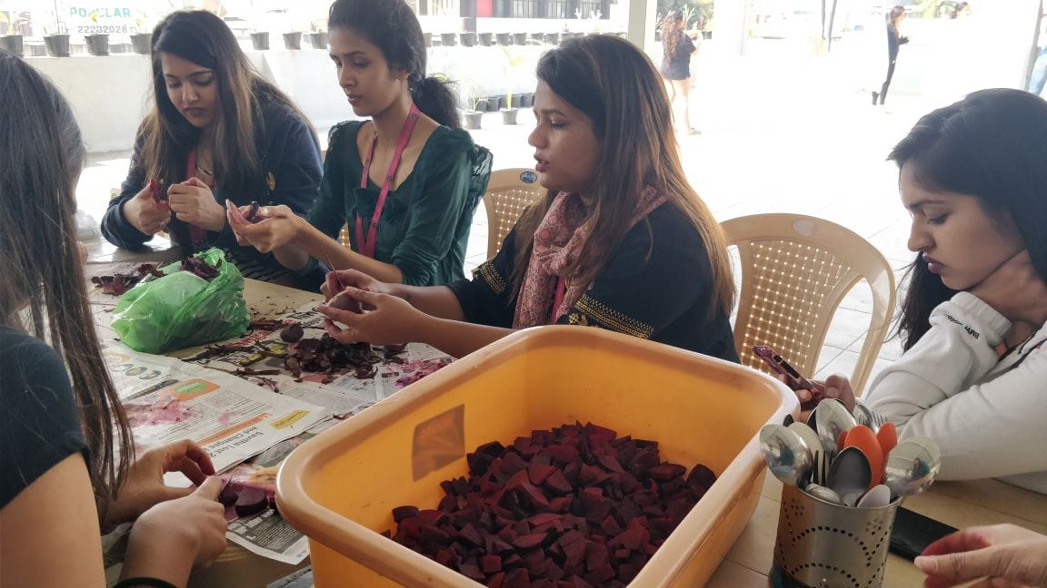 phoenix market city installation - Phoenix Market City Installation - Phoenix Market City Installation – Promotion of sustainable textile