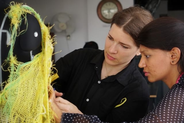 1 (3) creating textural sculptures – a fashion perspective - 1 3 640x480 - CREATING TEXTURAL SCULPTURES – A FASHION PERSPECTIVE