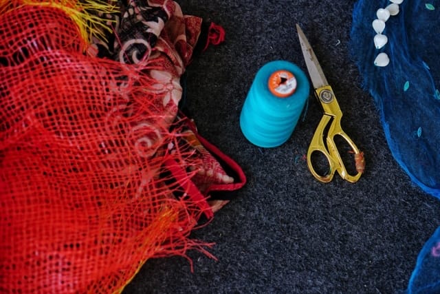 1 (4) creating textural sculptures – a fashion perspective - 1 4 640x480 - CREATING TEXTURAL SCULPTURES – A FASHION PERSPECTIVE